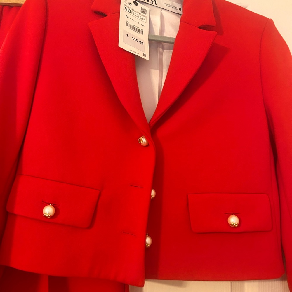 Women's  Zara Red Blazer Jacket set xs & Small pants